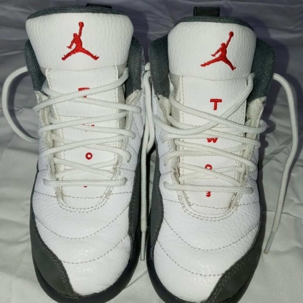 Jordan 12 Retro White/Grey/Gym Red